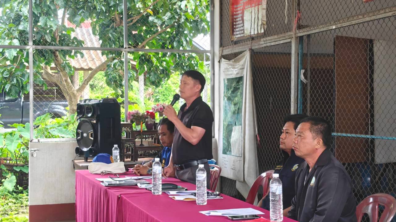 ประชุมประชาคม โครงการก่อสร้างอ่างเก็บน้ำลำห้วยแม่ม่วง บ้านแม่สุขใน หมู่ที่ 4